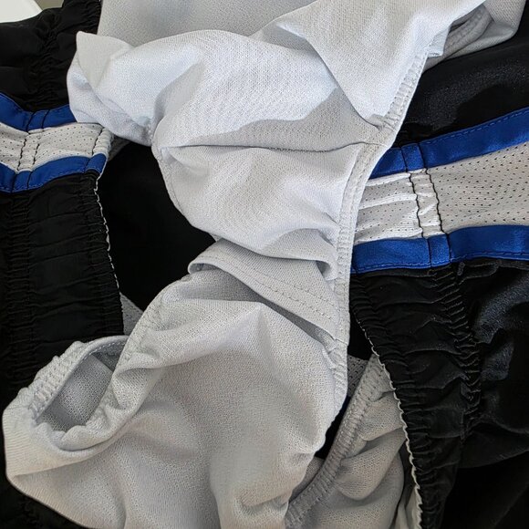 Nike Dri Fit Running Shorts Women's Size Medium - Picture 5 of 7